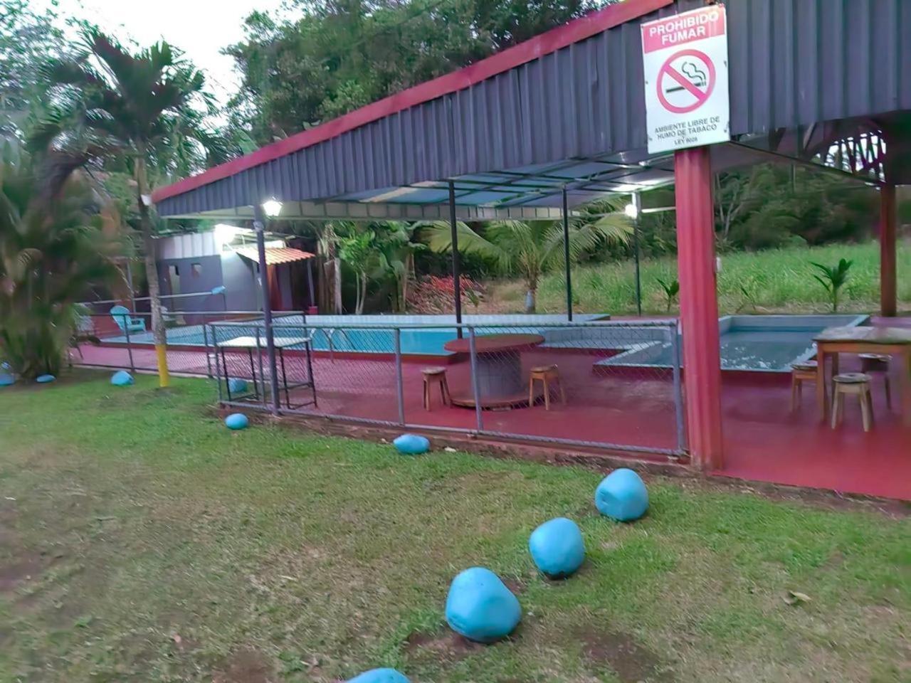 Cabinas El Botecito Muelle Екстер'єр фото
