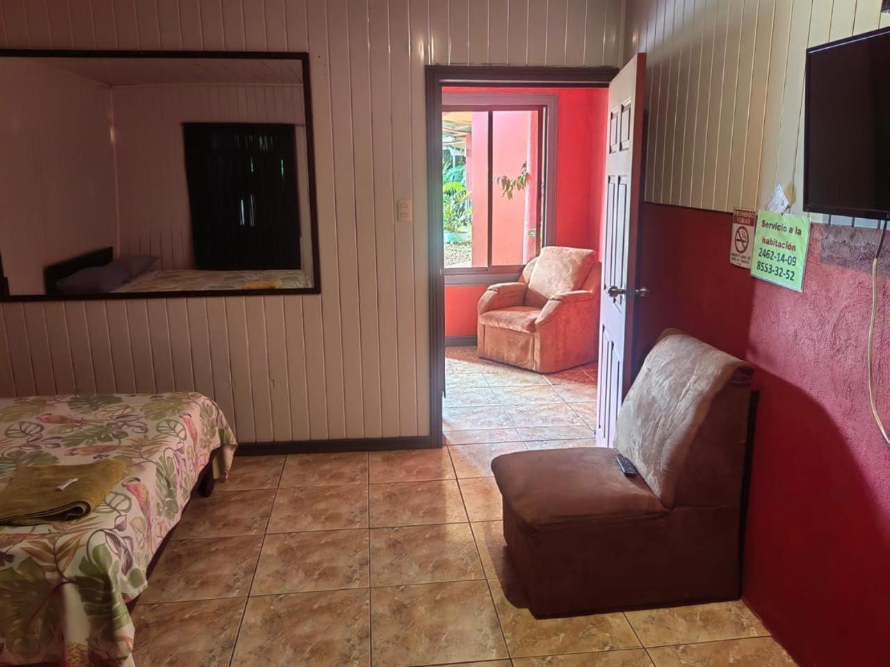 Cabinas El Botecito Muelle Екстер'єр фото